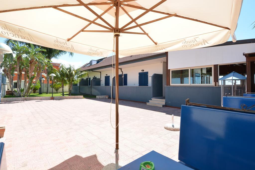 B&B La Castellana Marina di Ragusa Ngoại thất bức ảnh